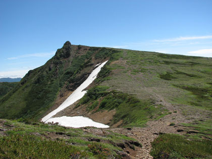 化雲岳の山頂が見えてきました