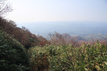 ゴンドラの脇の登山道