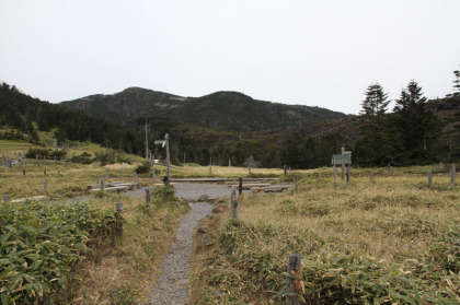 ロープウェーの山頂駅。１時間強でたどり着きます。