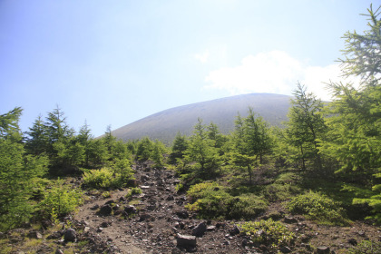 浅間山の山頂が見えてきました。