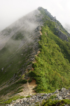 常念岳の登り尾根。