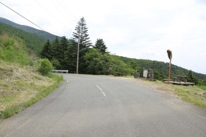 富士見台。ここから漸く登山道に入ります。