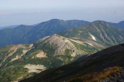 白馬岳の北に延びる稜線。