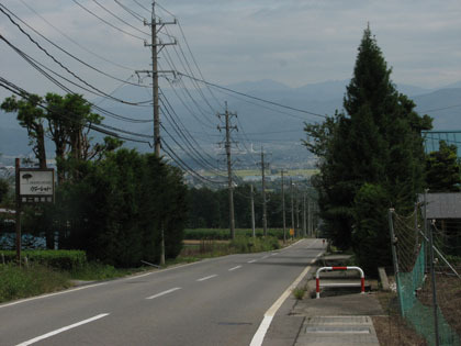 下界は夏の暑さ。