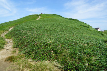 門内岳の山頂。