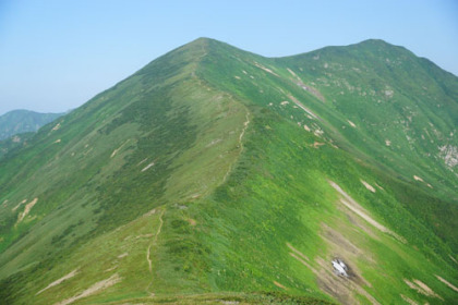 寒江山（手前）と北寒江山（奥）。